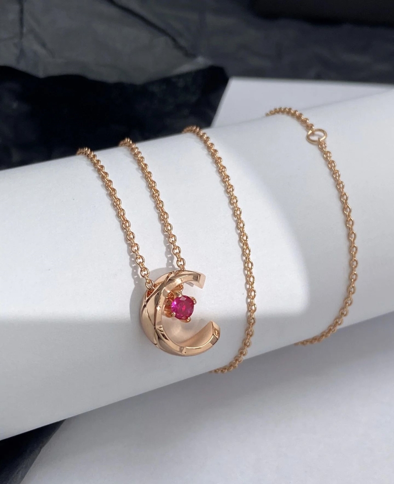 Ch**el necklaces